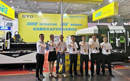 163am银河数控参加2018年7月19-21日成都展